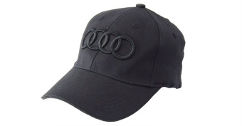 Бейсболка Audi черная с черным логотипом